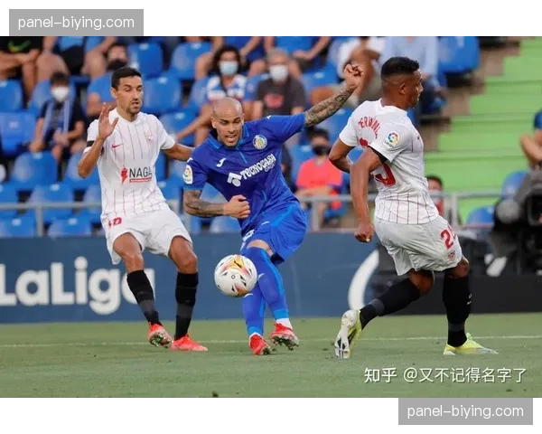 战术板：解析阿尔梅里亚为何成为西甲传中成功率最低的球队。