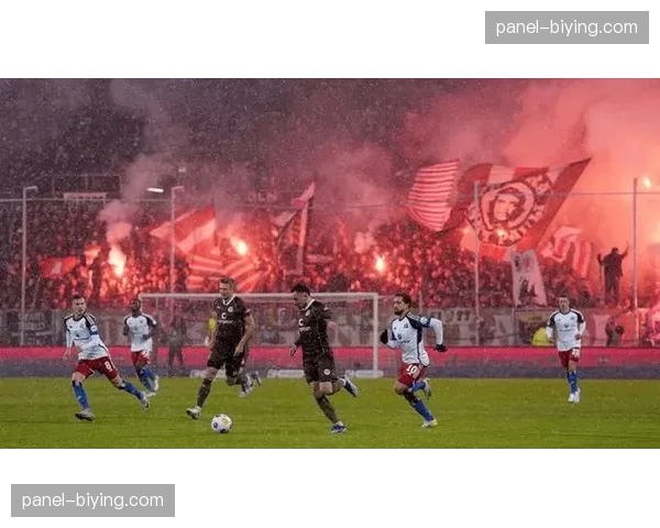 实时：法兰克福通过前场反抢在对手防守转换瞬间获得进球，暴露体系漏洞。